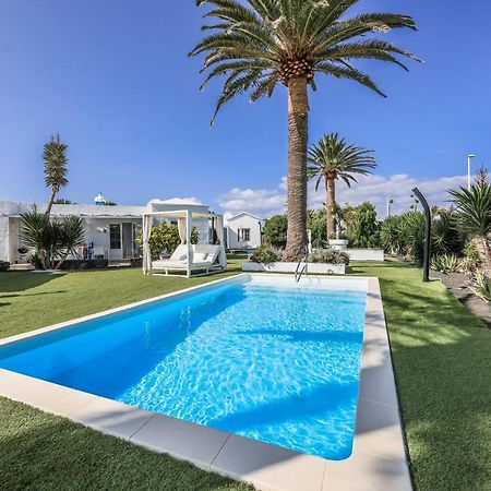 Villas New Lanzasuites プラヤ・ブランカ エクステリア 写真