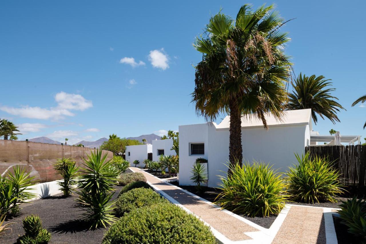 Villas New Lanzasuites プラヤ・ブランカ エクステリア 写真